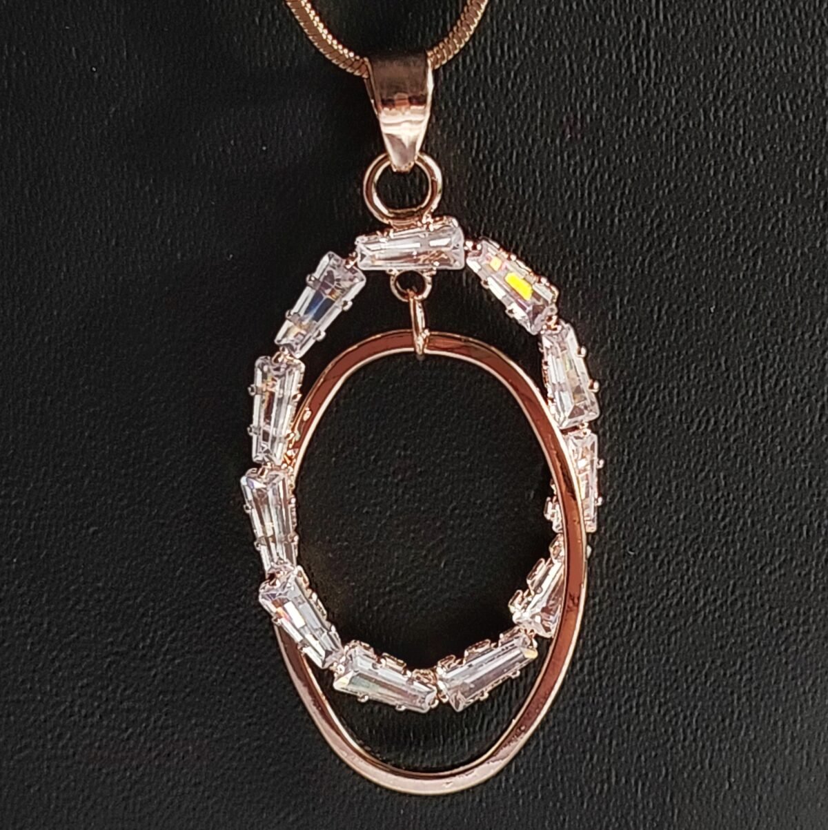 Aurea Rose Gold Neck Chain - Image 10