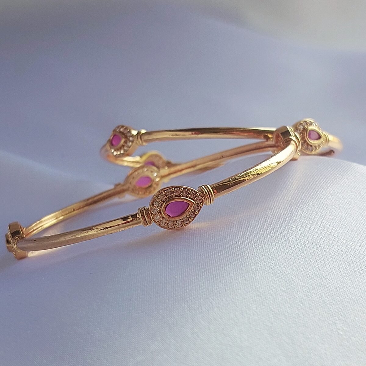Manideep Bangle Set - Image 1