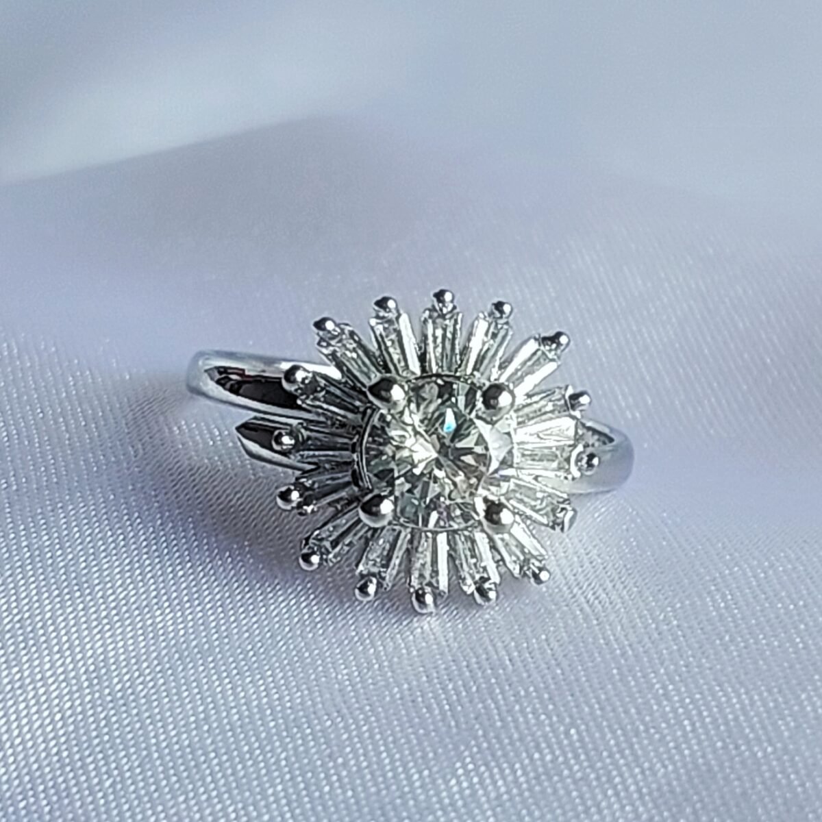 Flora Finger Ring - Image 10