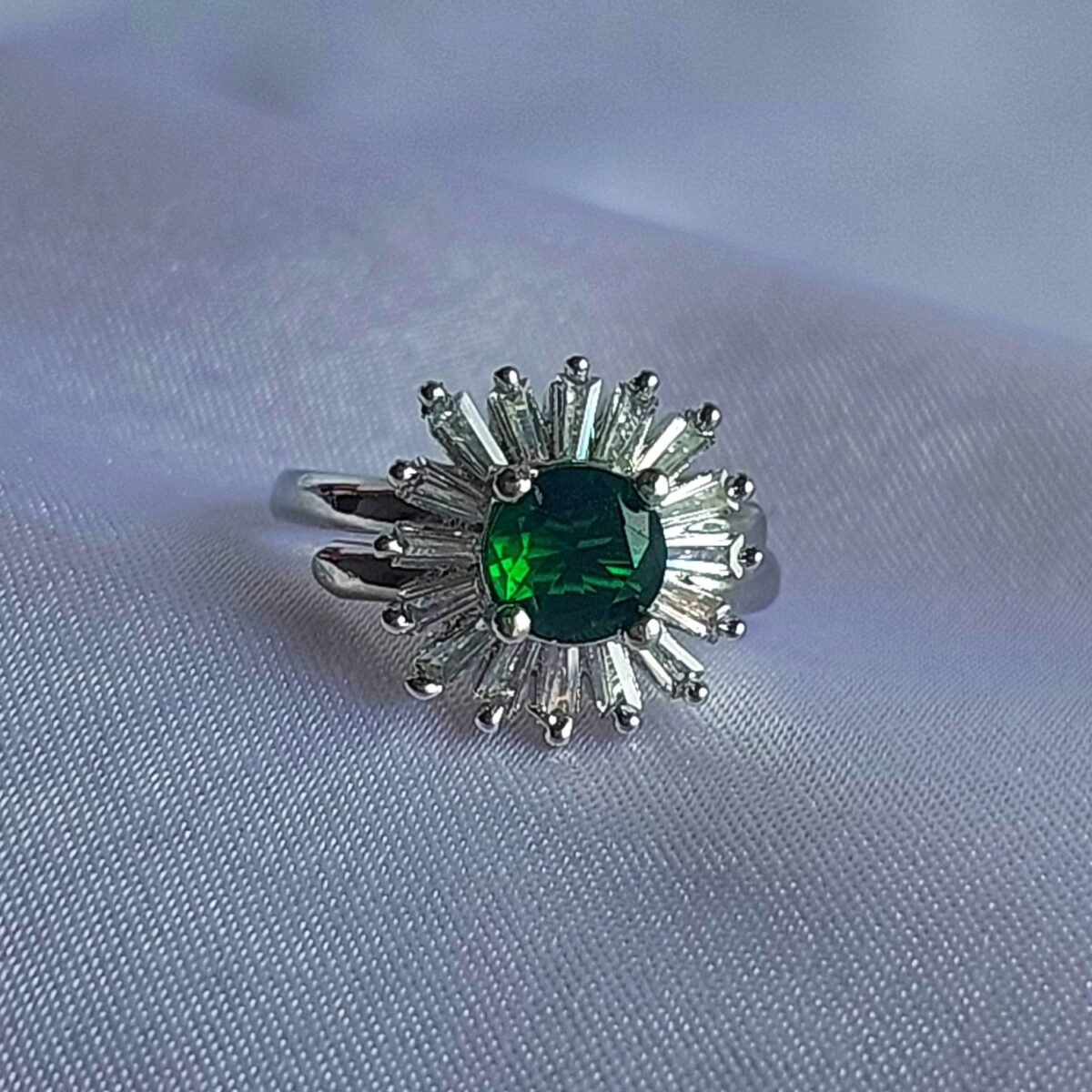 Flora Finger Ring - Image 3