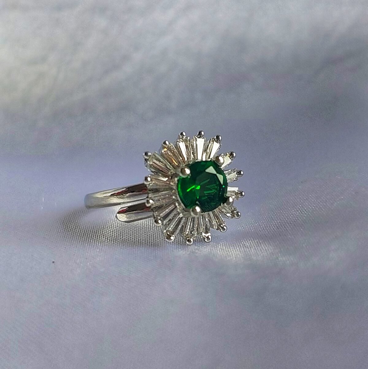 Flora Finger Ring - Image 2