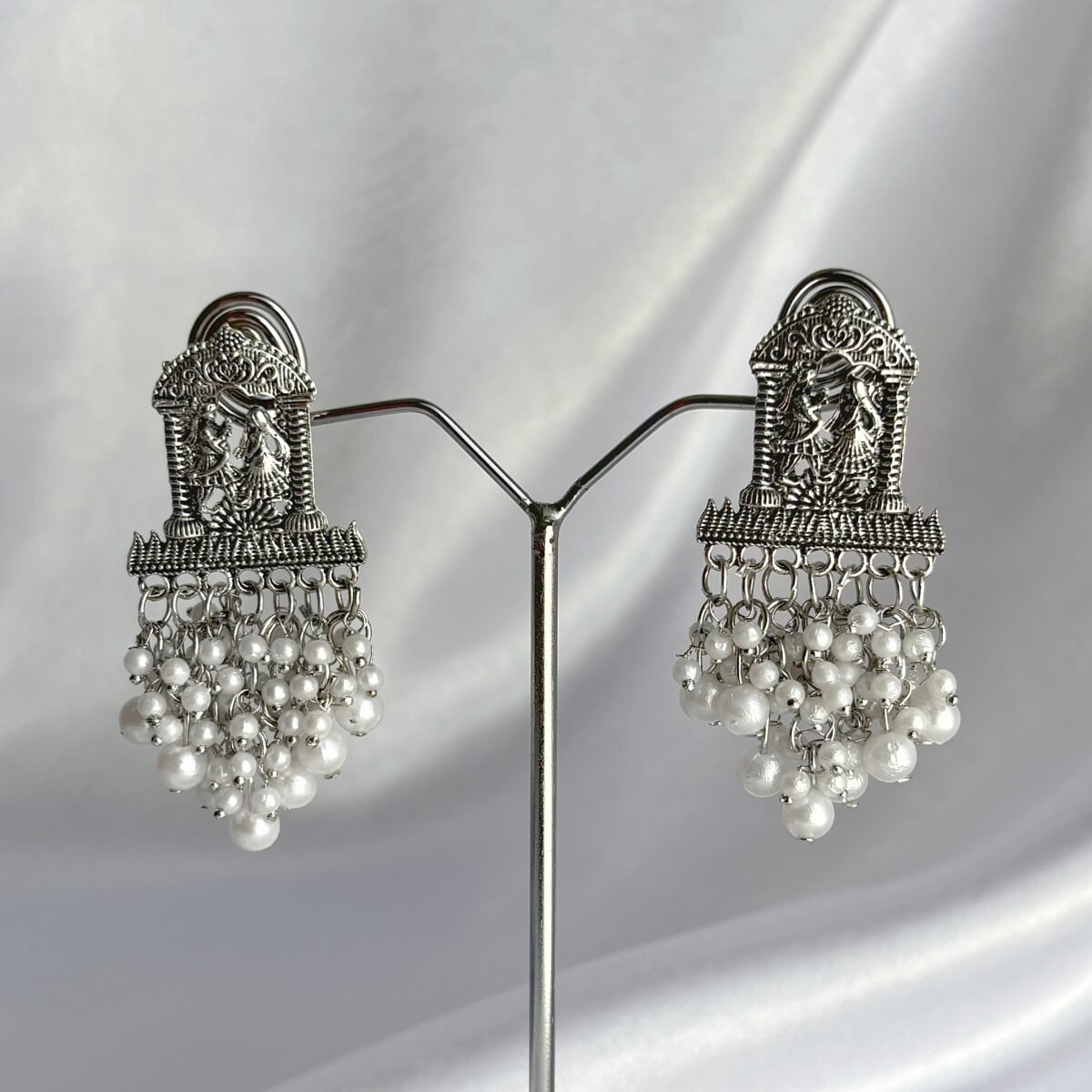 Radha Krishna Earring - Image 2