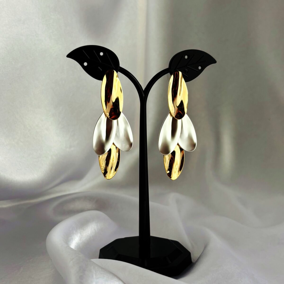Golden Leaf Earring - Image 1