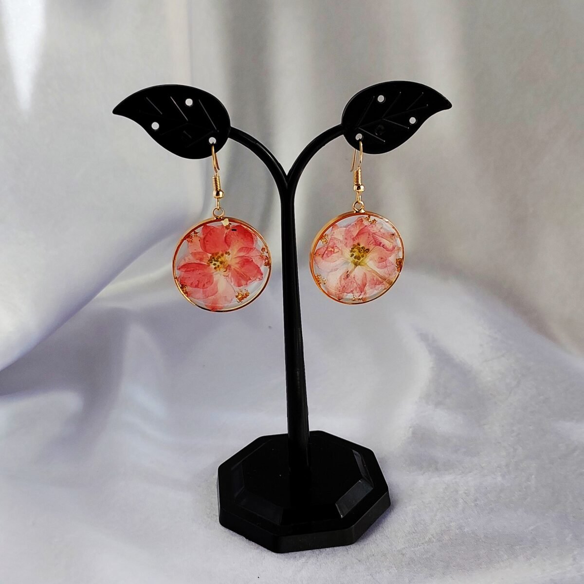 Pink Single Flower Design Clear Resin Hanging Earring - Image 2