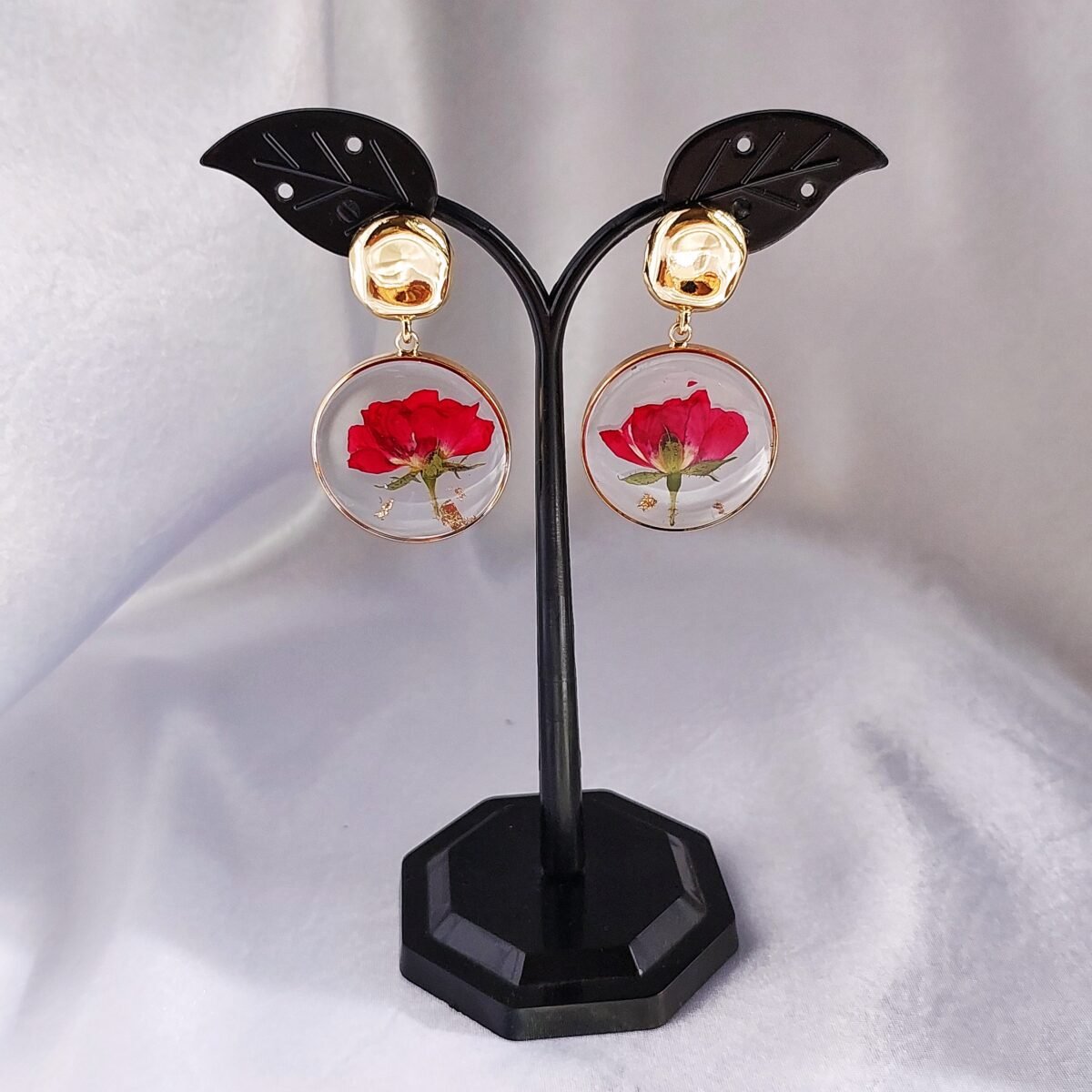 Clear Resin Floral Earring - Image 3
